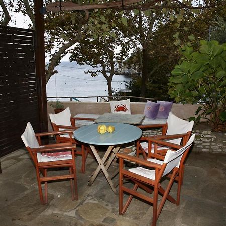 Ghermaniko Guesthouse ダモウチャリ エクステリア 写真